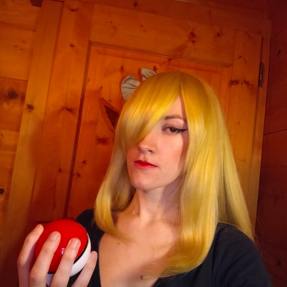 Cynthia (costest) - Photo 2