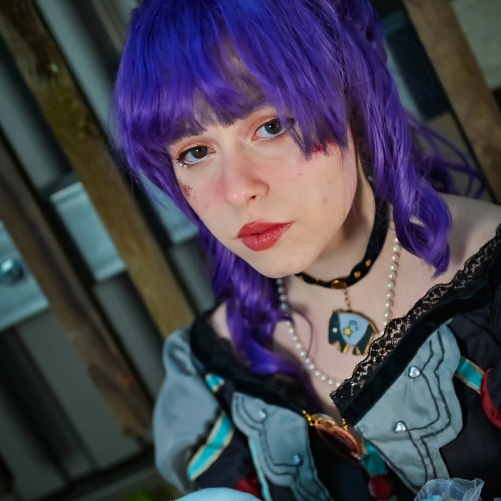 Mafuyu - Vocaloid cosplay photoshoot cover