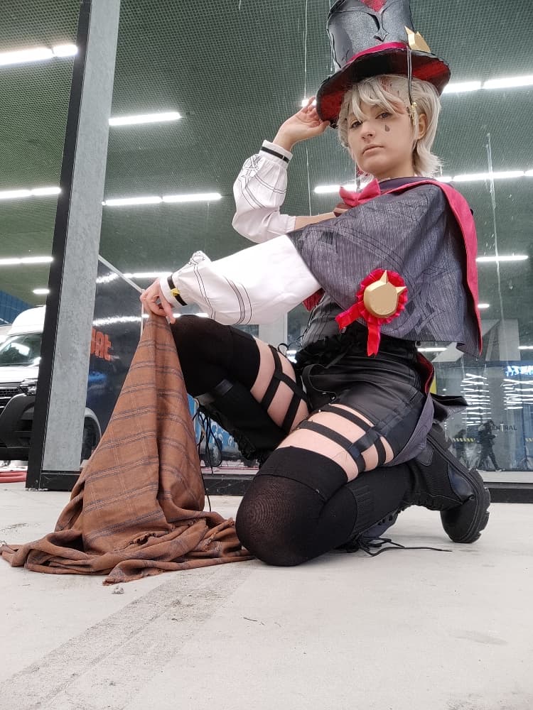 Lyney-Genshin impact - Photo 2