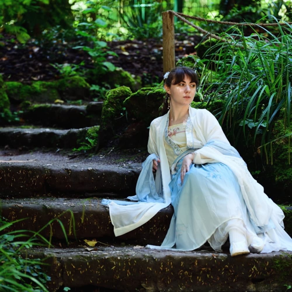 dede cosplay photoshoot cover