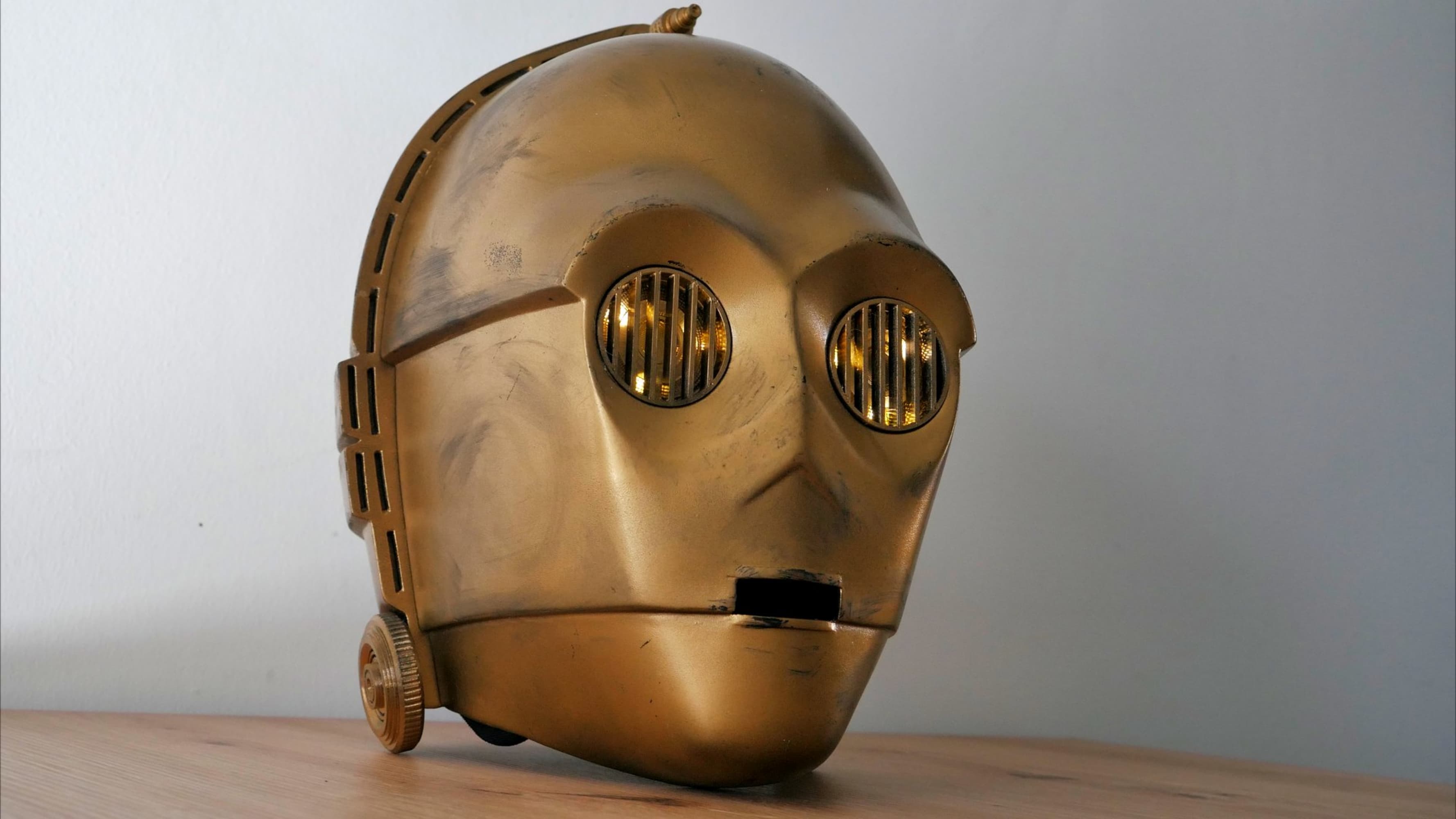 C-3PO HEAD - Photo 1