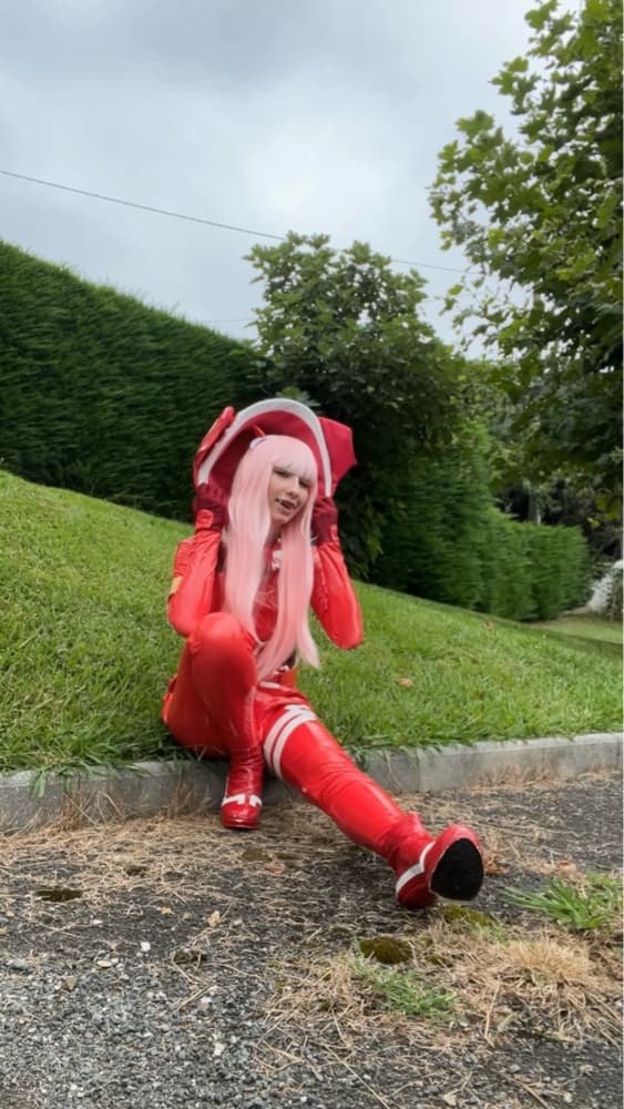 Zero Two - Photo 18