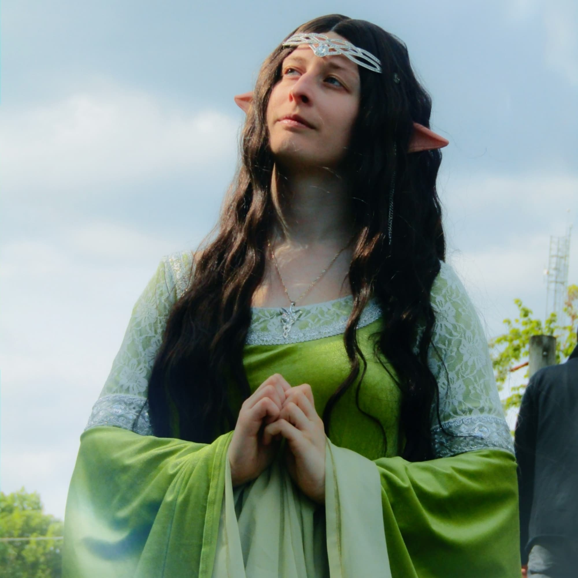 Arwen - LOTR - The Lord of the Rings cosplay photoshoot cover