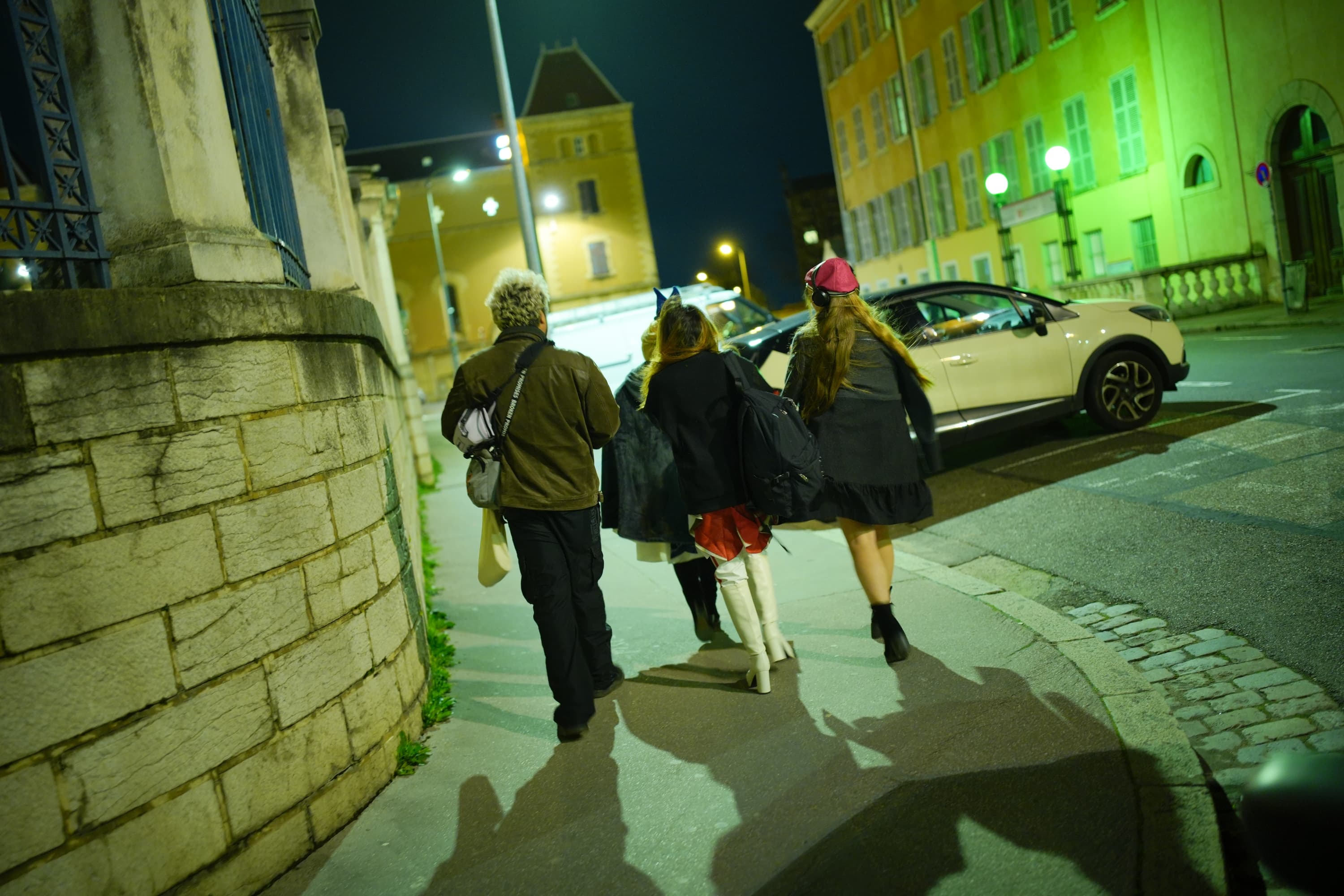 Backstage - Photo 63