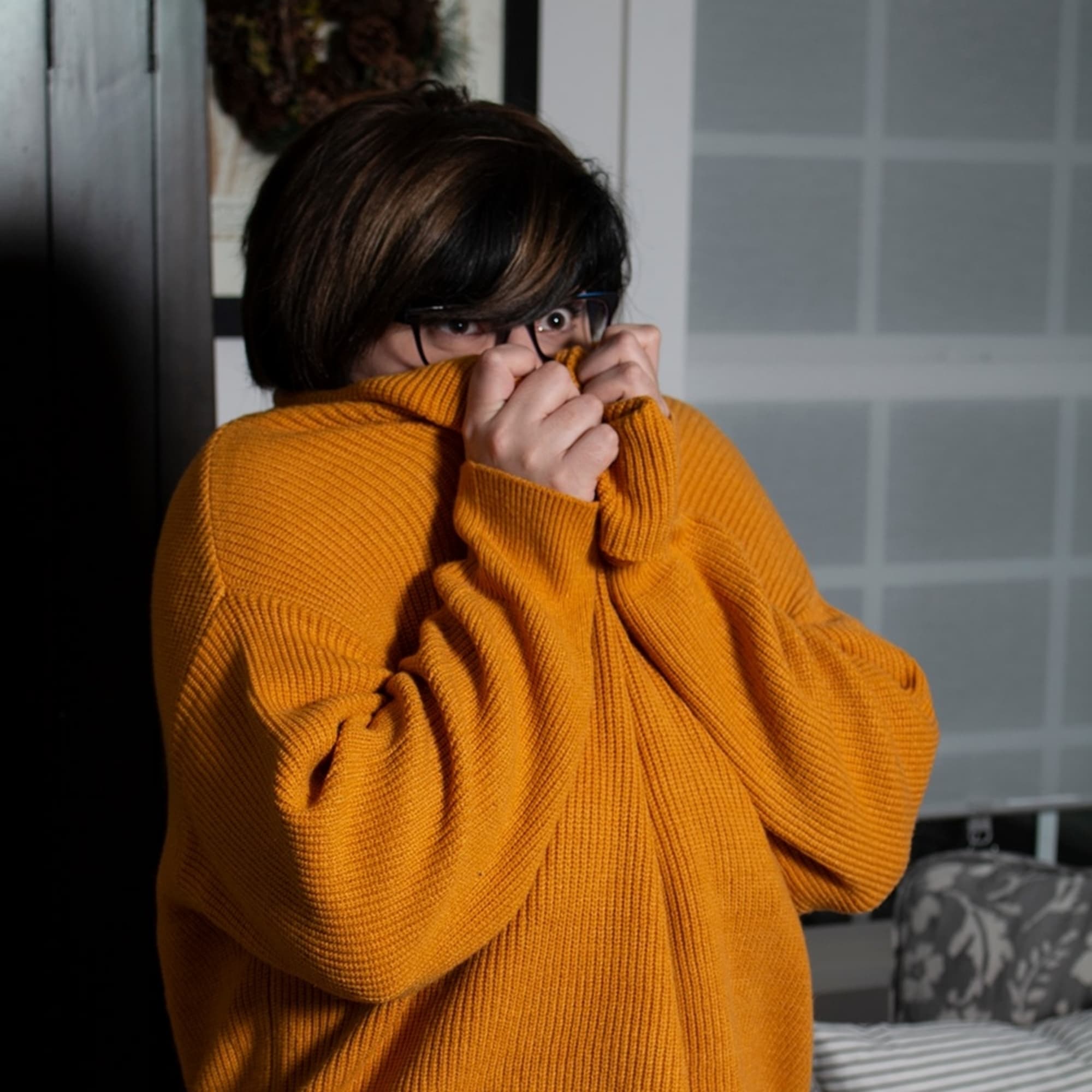 Velma - Scooby-Doo cosplay photoshoot cover