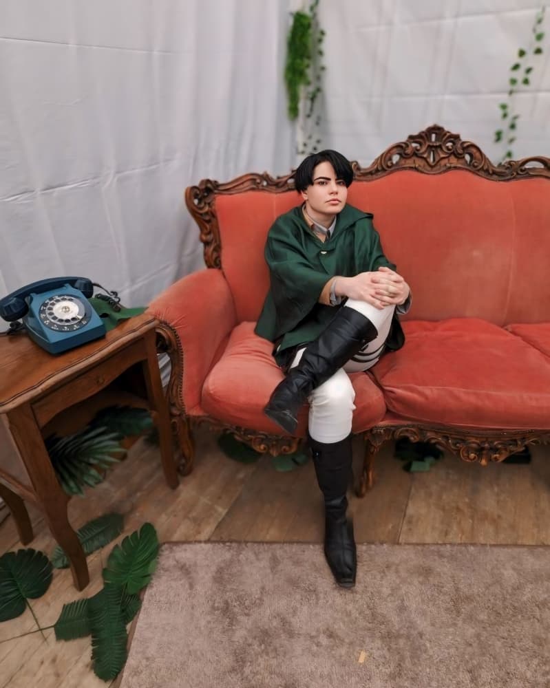 Levi Ackerman - Photo 4