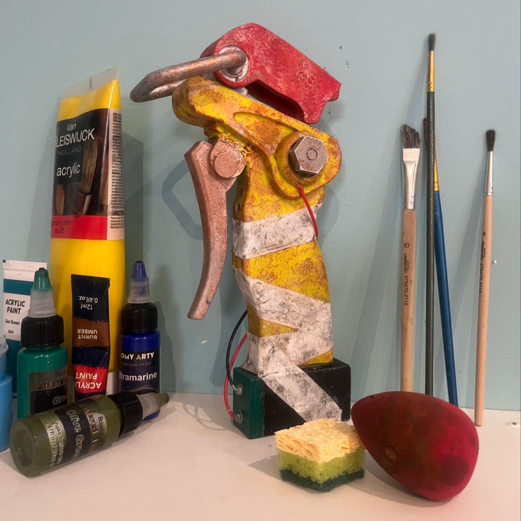 Paint a rusty effect without Aerograph