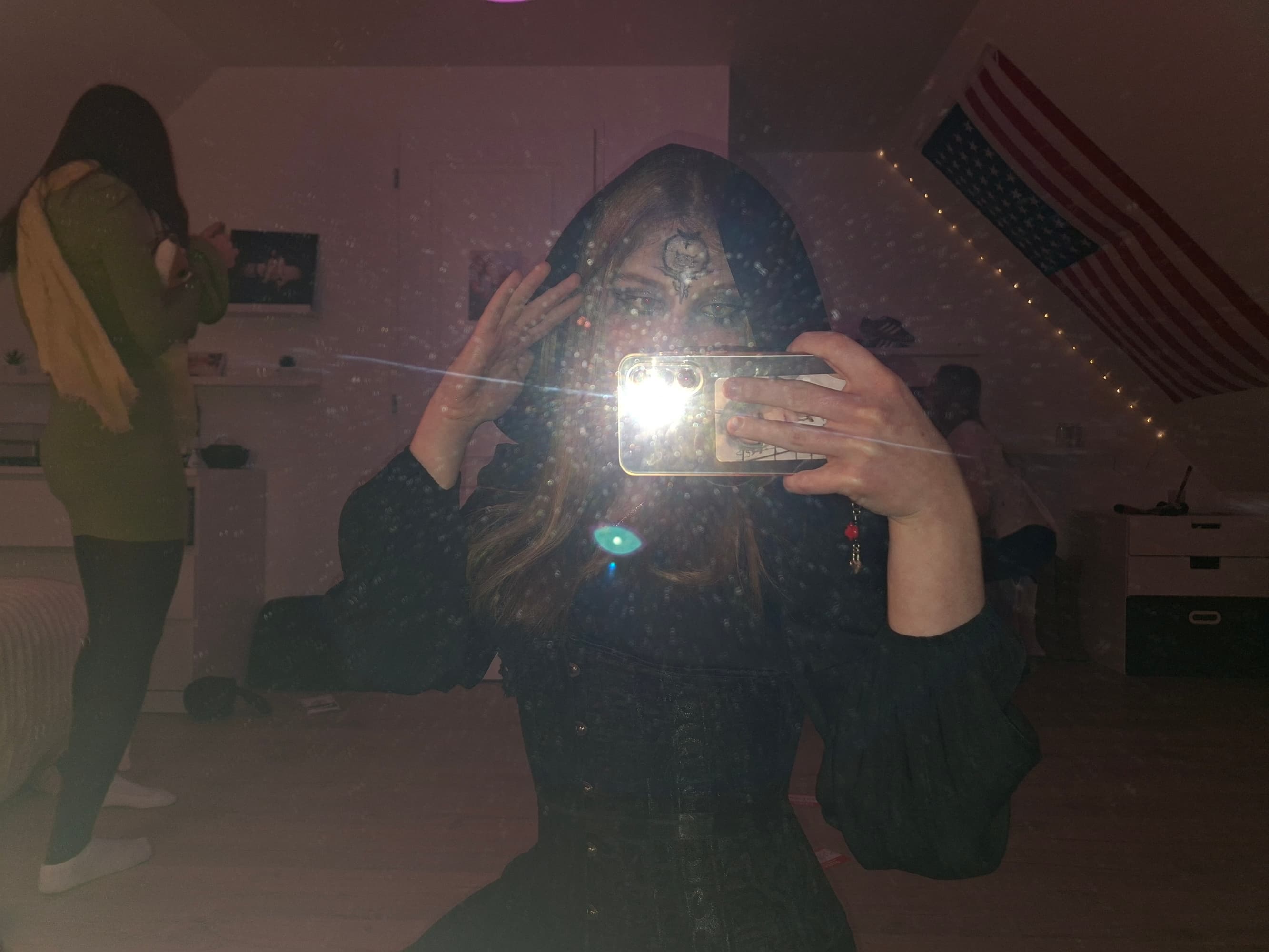 Bella Dimitrescu  - Photo 10