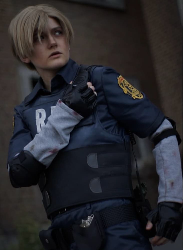Leon S. Kennedy Re2 - Photo 8
