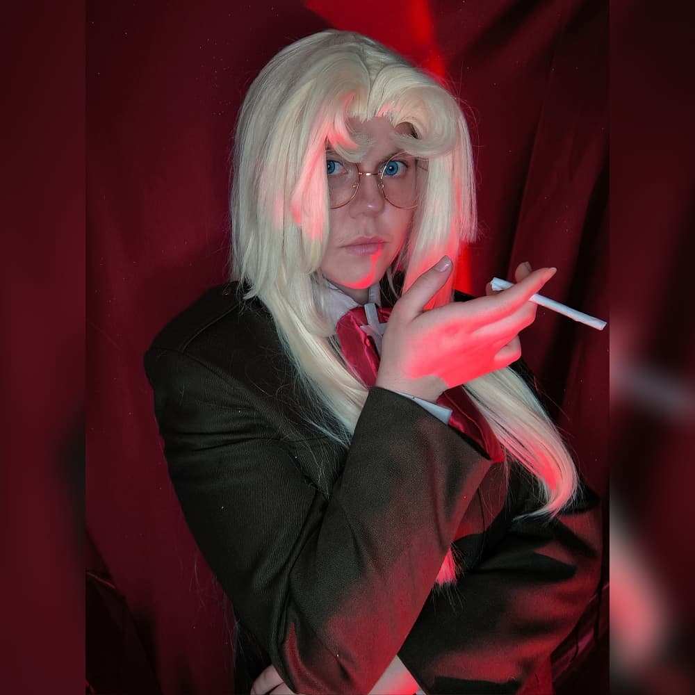 Integra hellsing - Photo 1