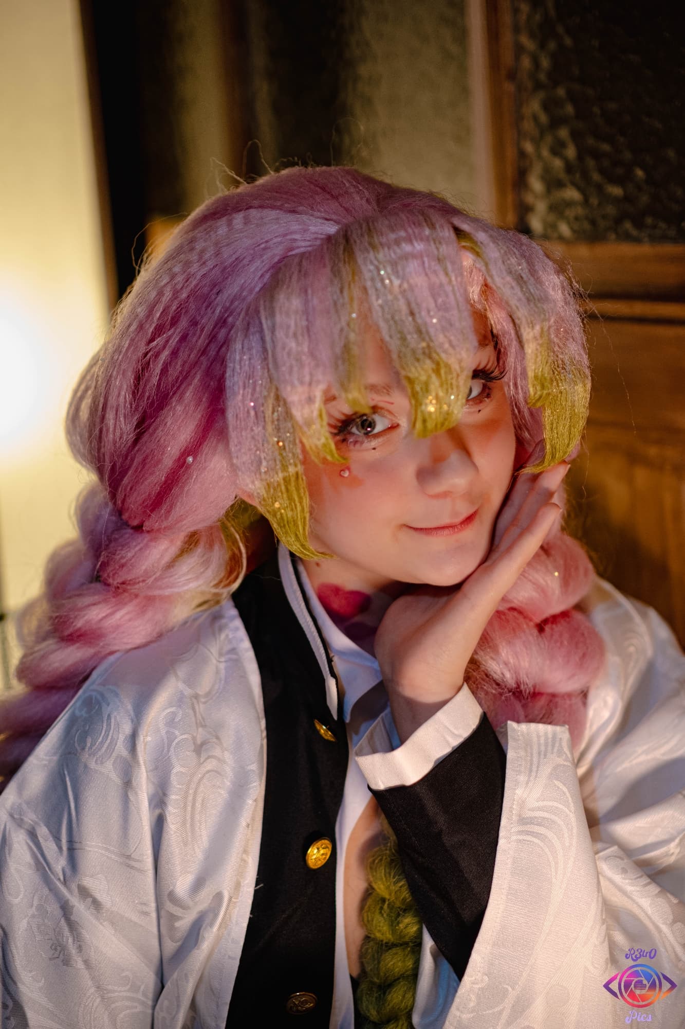 Mitsuri Kanroji - Photo 23