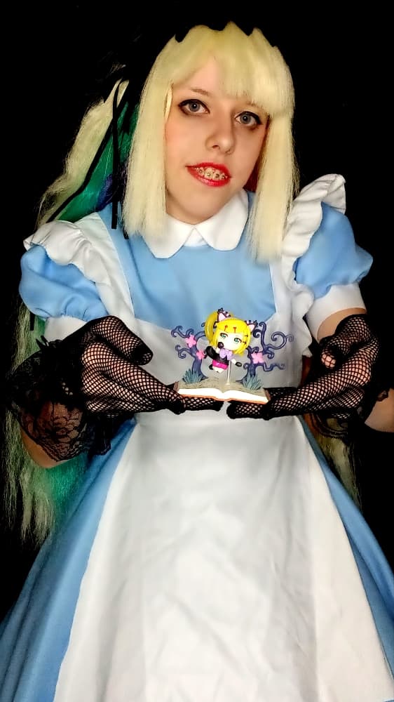 Mayu version Alice - Photo 1