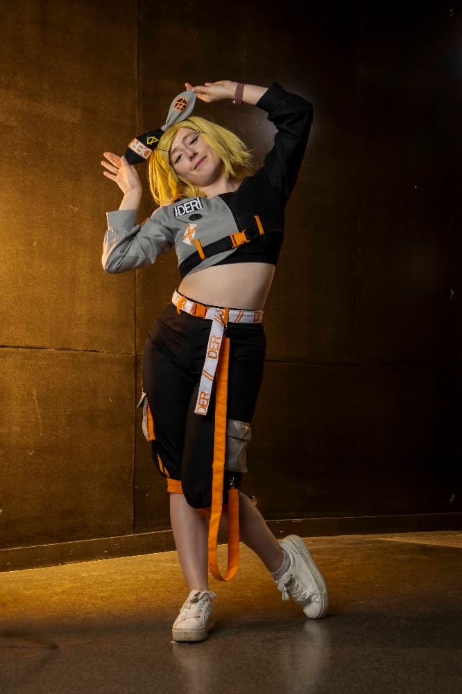 Rin (Bakanime) - Photo 3