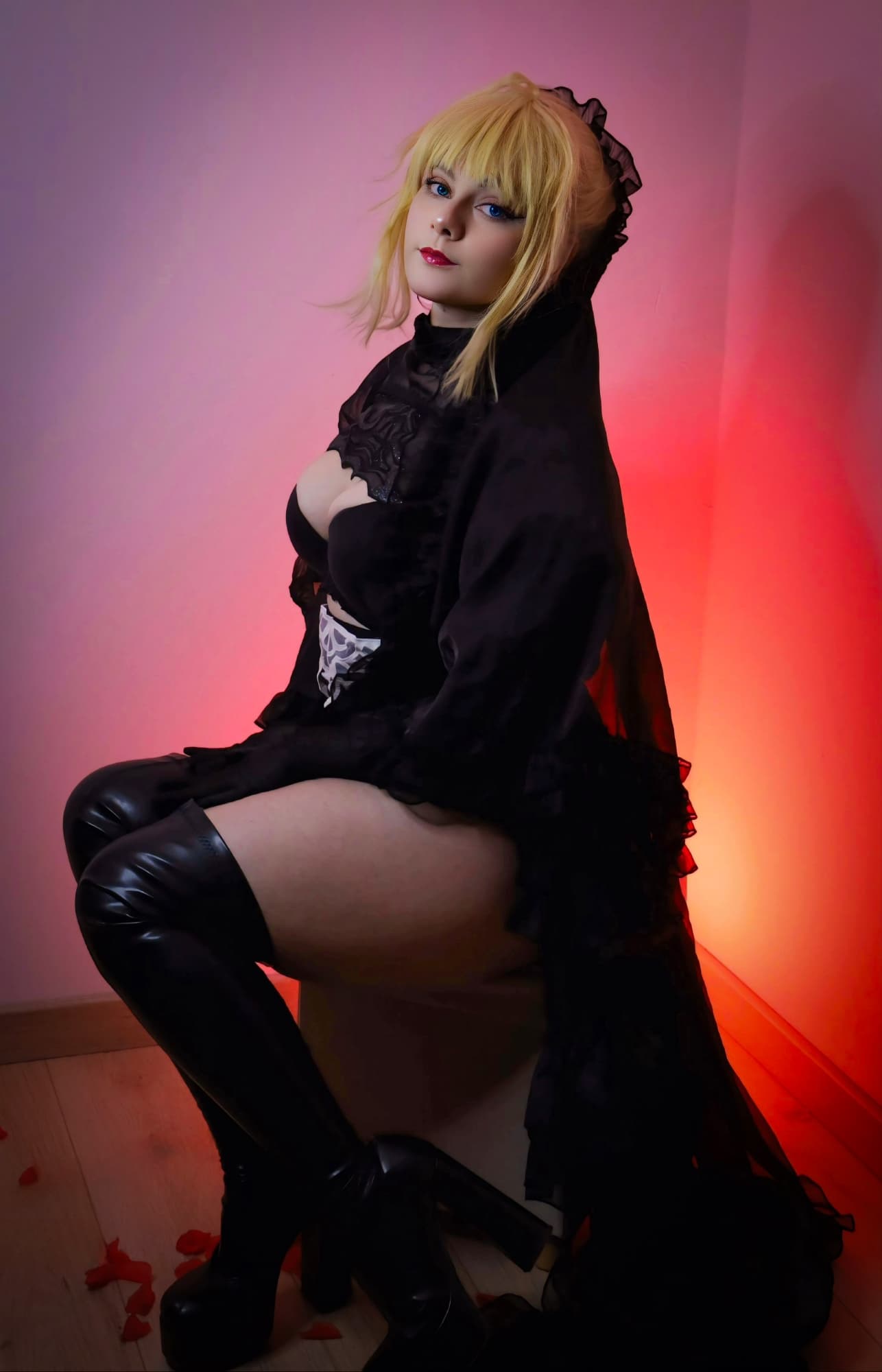 Saber, Bride - Photo 5