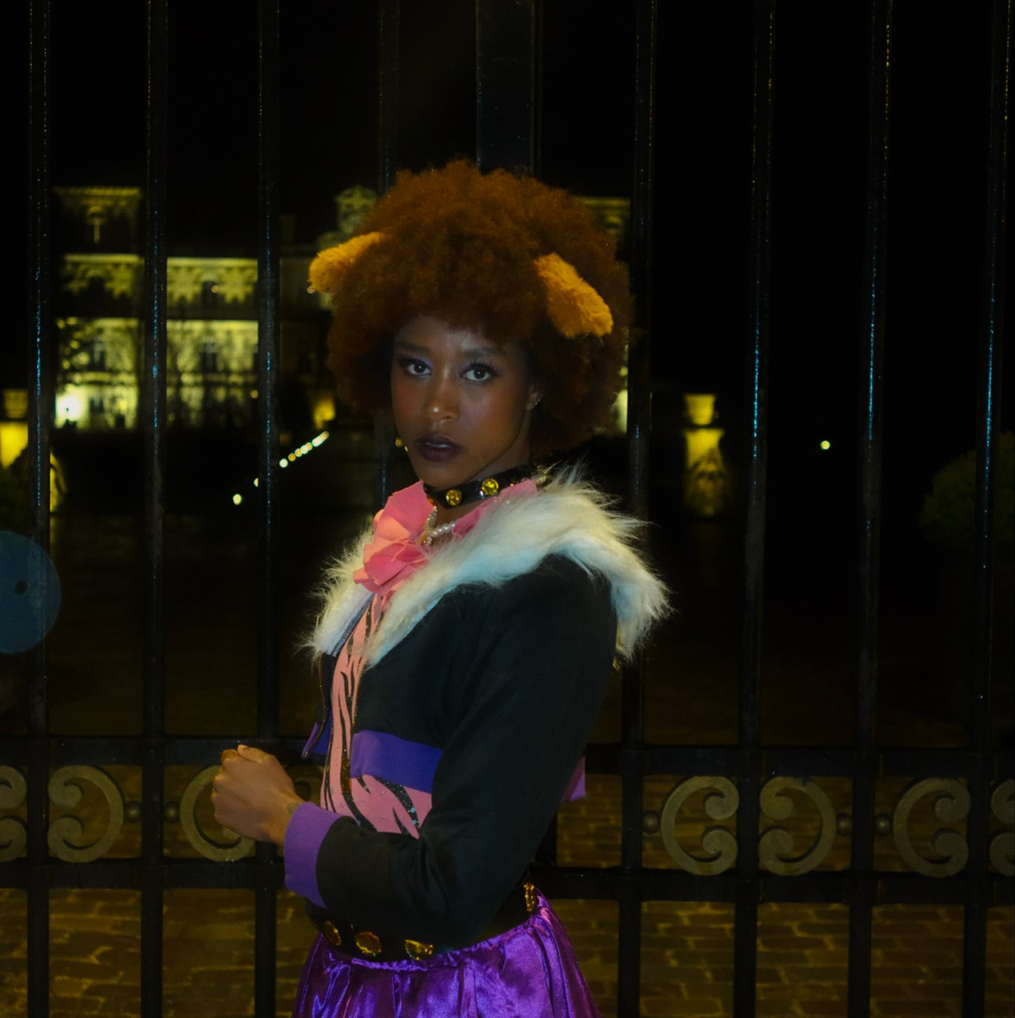 Clawdeen Afro v. - Monster High cosplay photoshoot cover