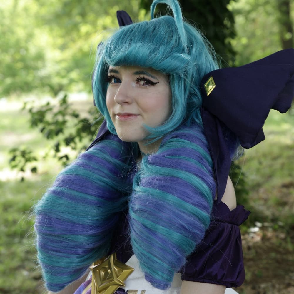 Gwen - Marvel cosplay photoshoot cover