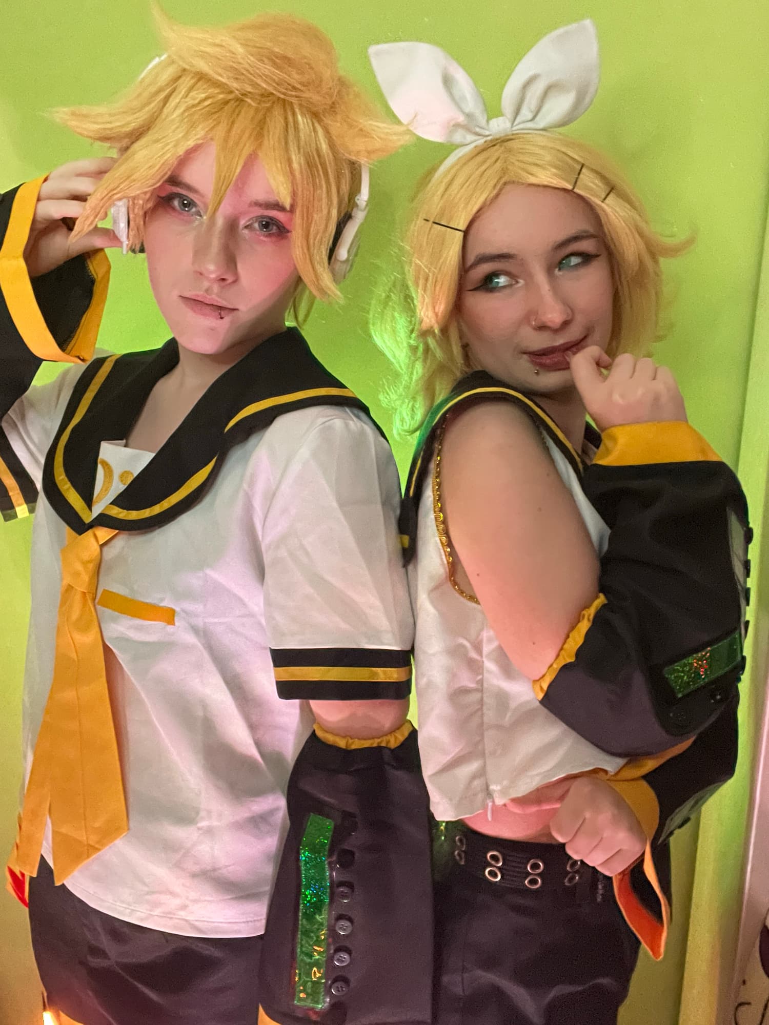 Len and Rin  - Photo 5