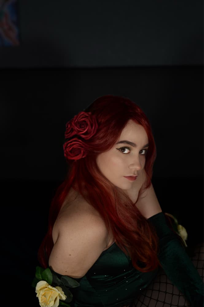 Poison Yvi  - Photo 2