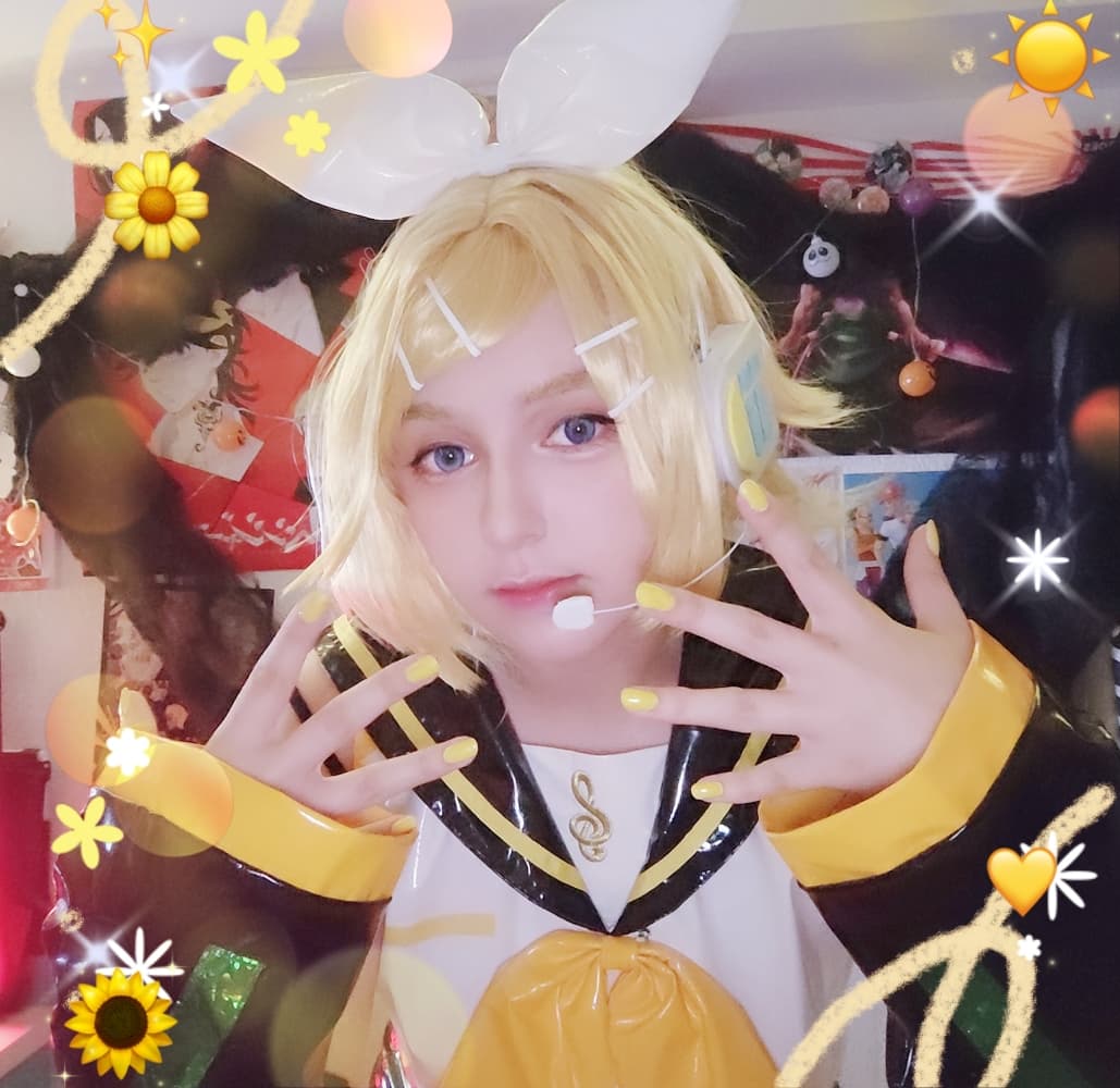 Kagamine Rin  - Photo 4