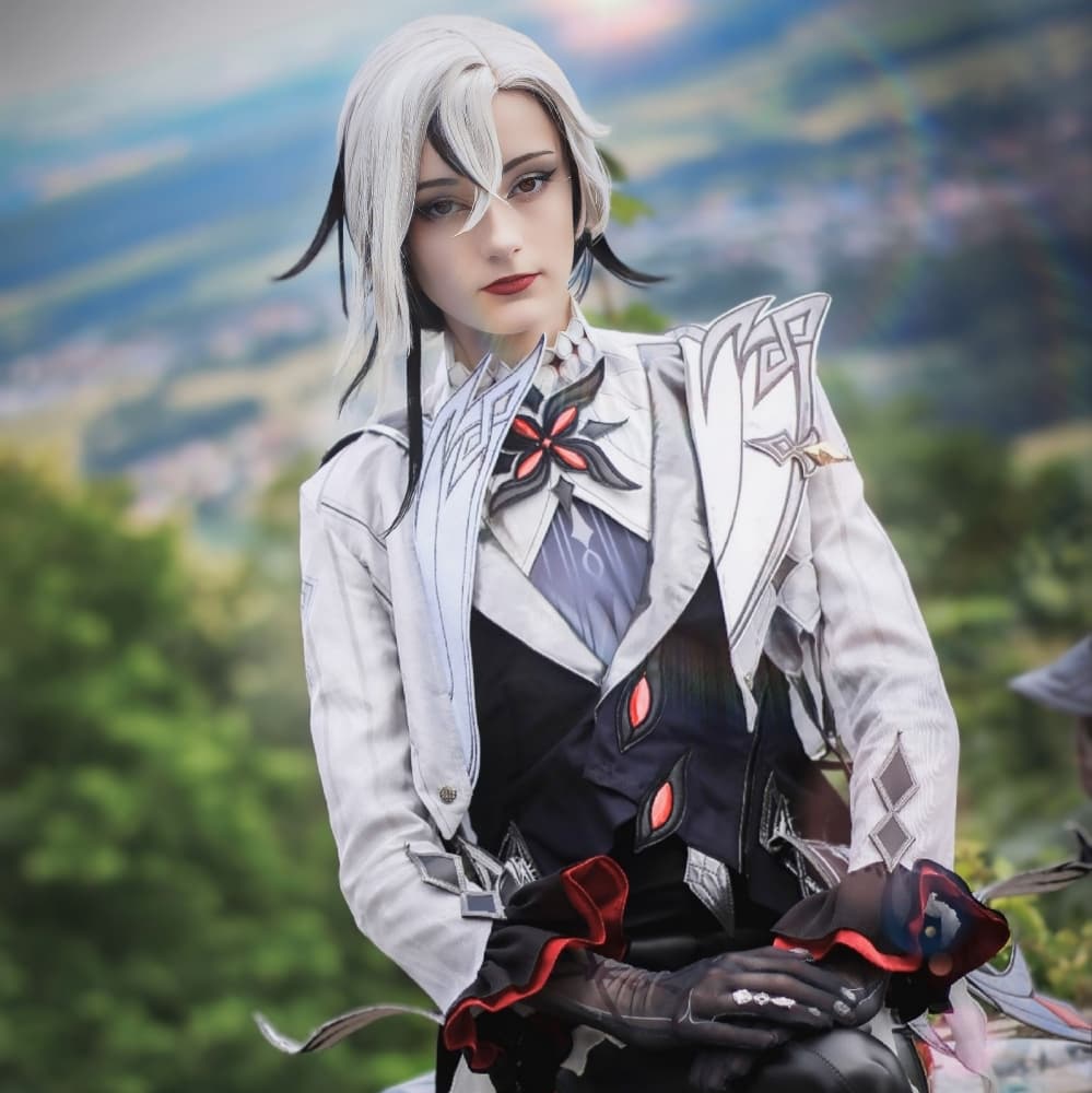 Arlecchino  - Genshin Impact cosplay photoshoot cover