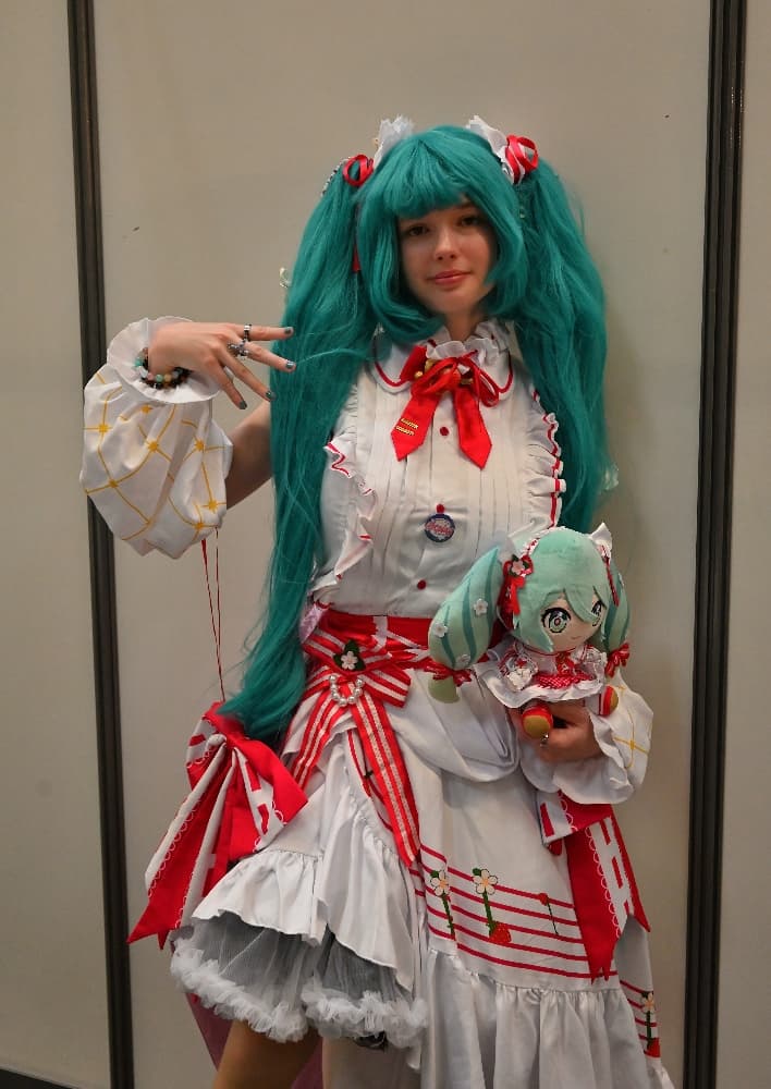 Hatsune Miku strawberry  - Photo 1