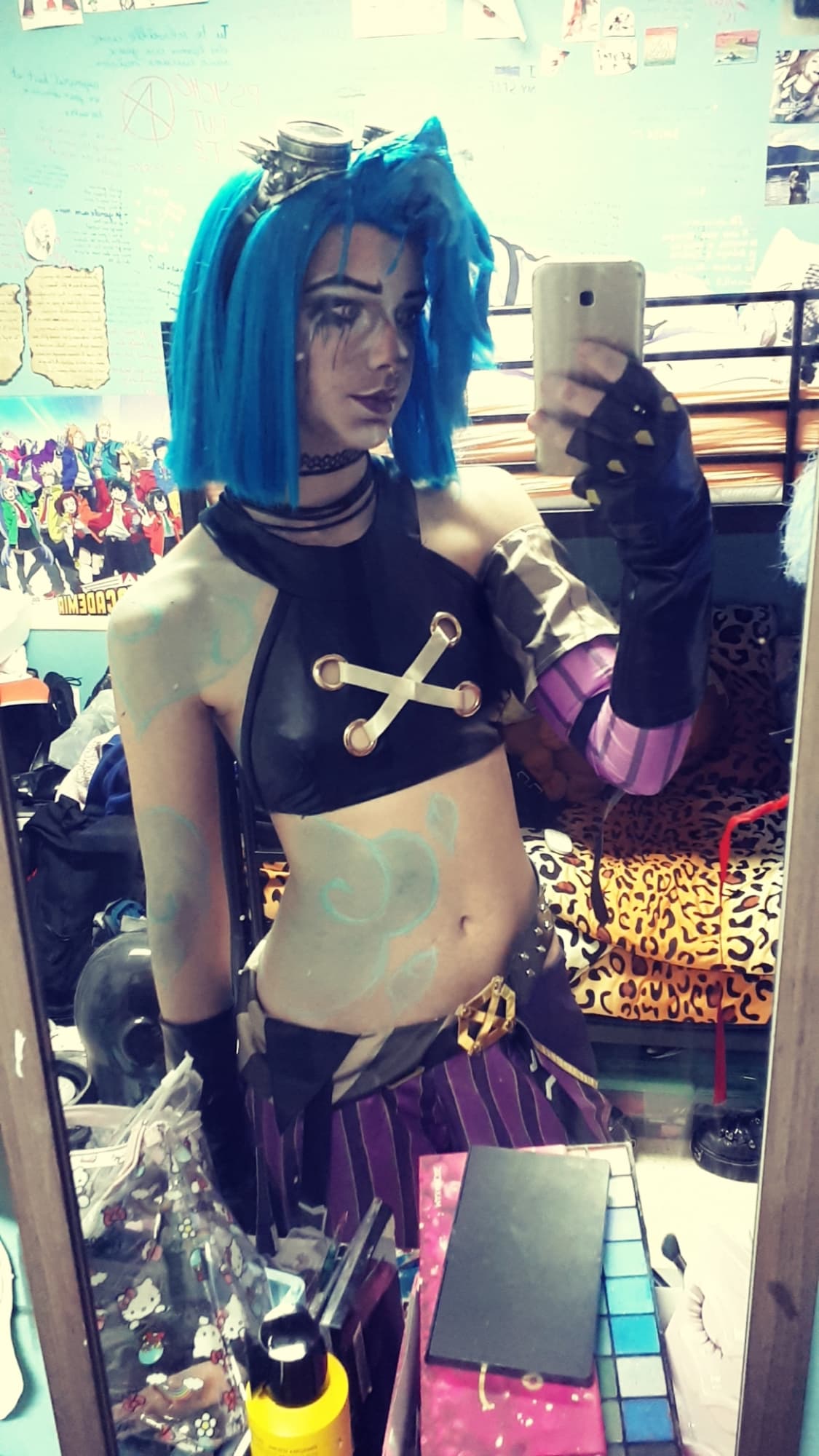 Jinx cheveux court - Photo 7