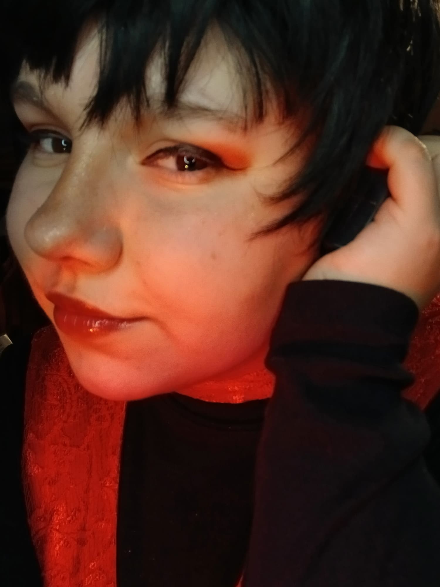 Ada wong at home - Photo 45