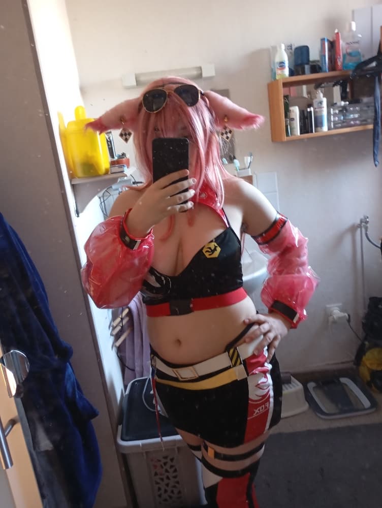 Yae Miko rasing - Photo 1