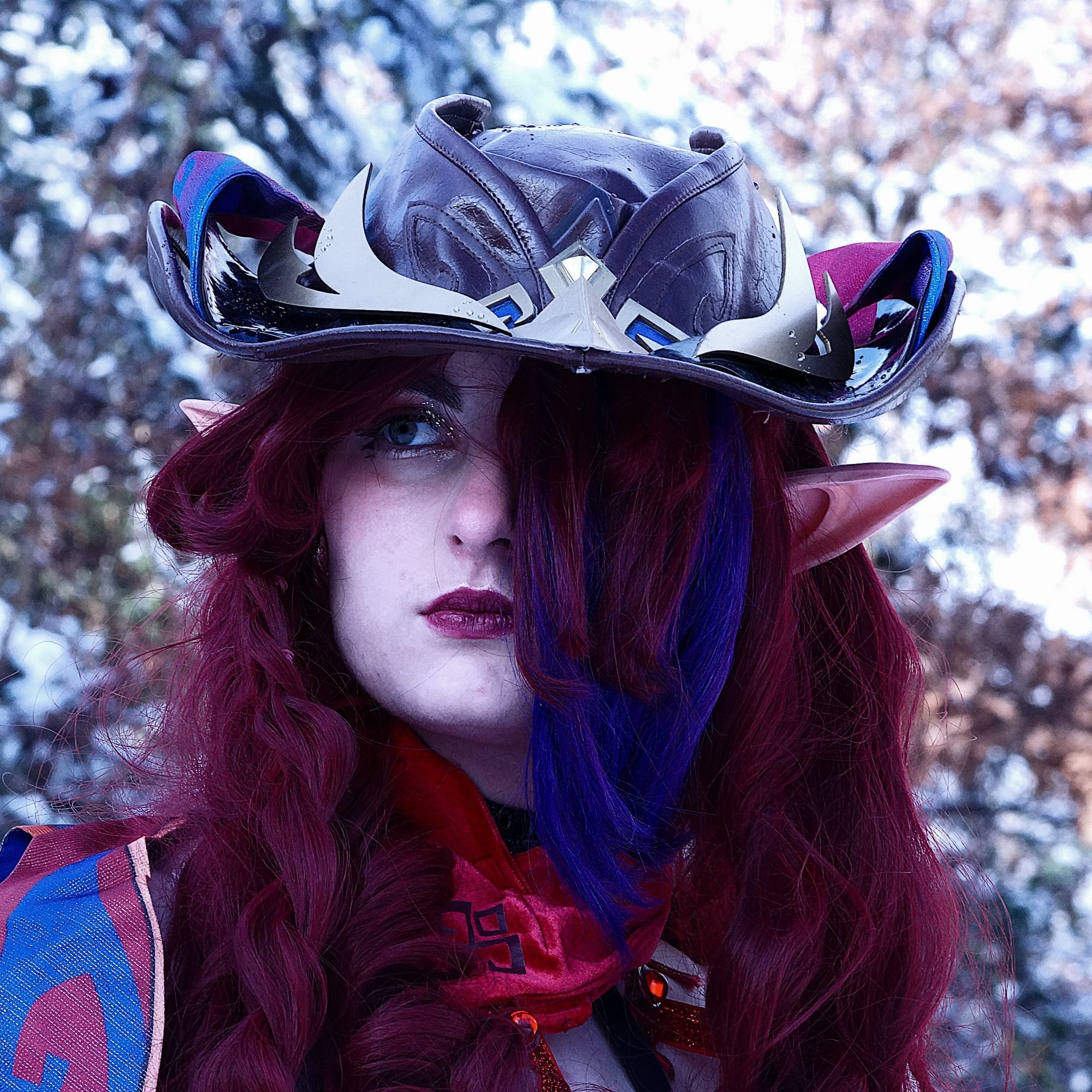 Chasca ft Horsy  - Genshin Impact cosplay photoshoot cover