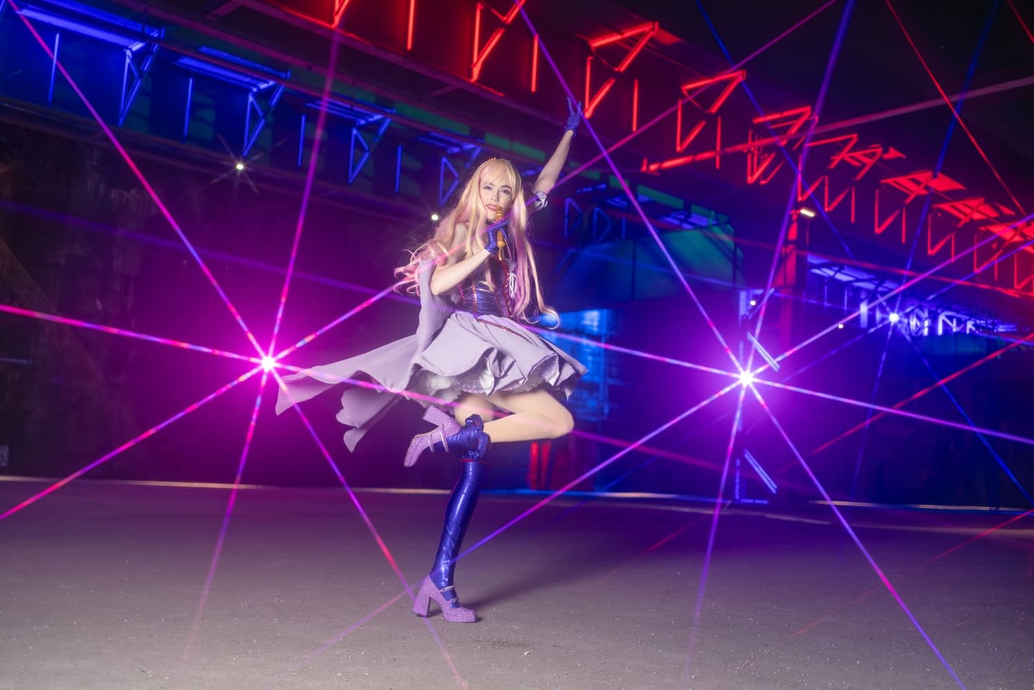 Sheryl Nome -Lion- - Photo 8