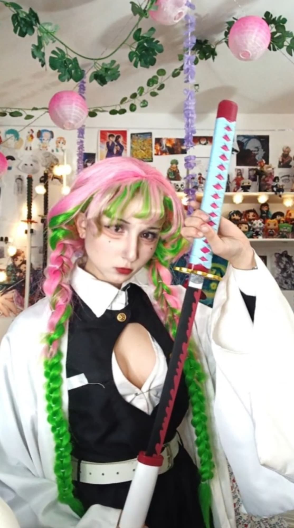Mitsuri  - Photo 4