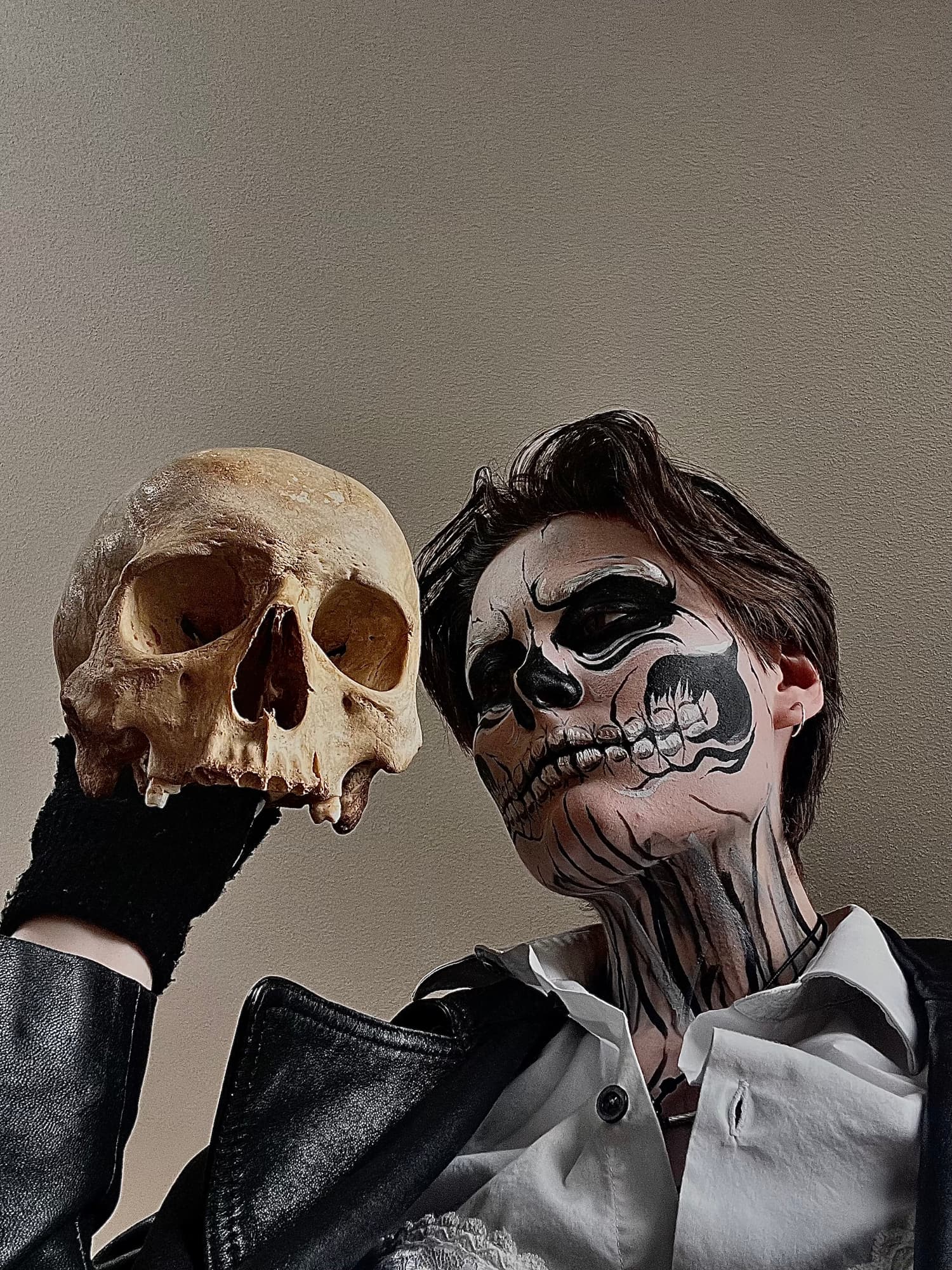 Skull makeup - Photo 3