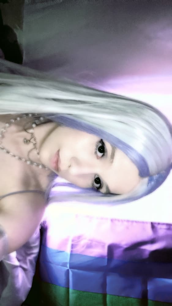 Oli Paris  - Photo 7