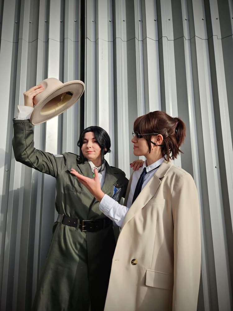 Pieck & hange  - Photo 4