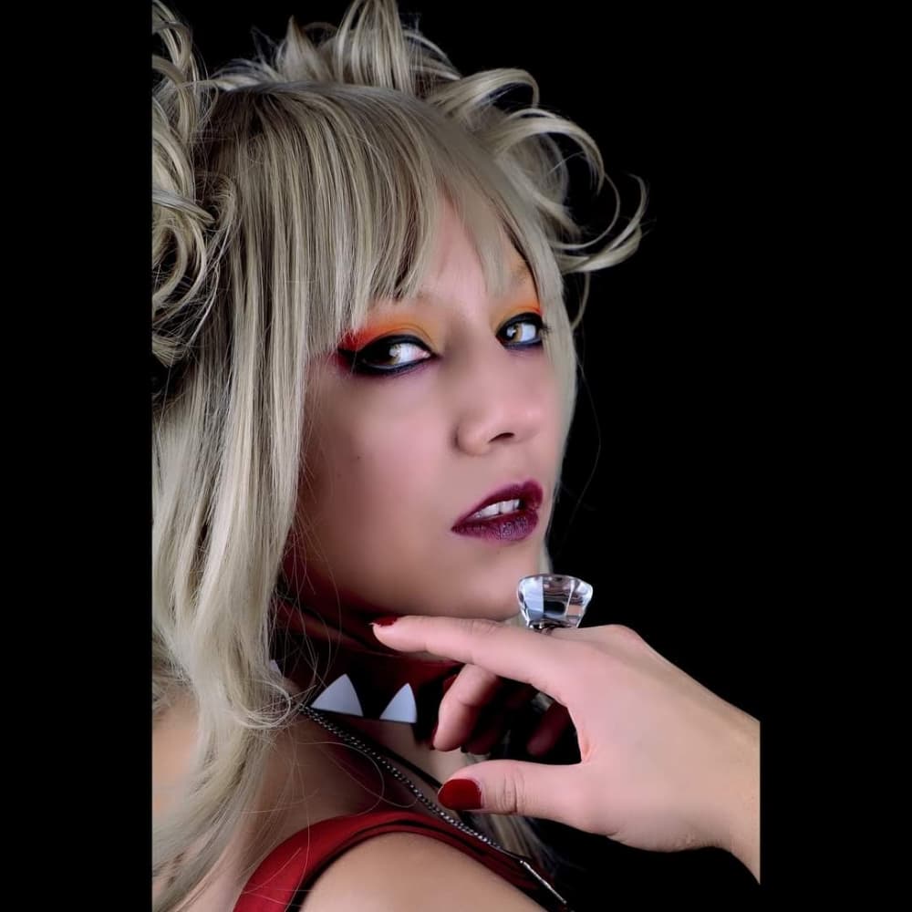 Toga himiko - Photo 1