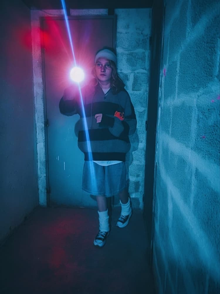 Evan shooting off - Photo 4