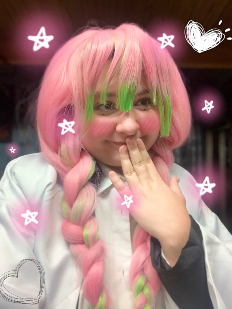 Mitsuri Kanroji 🍡 - Photo 1