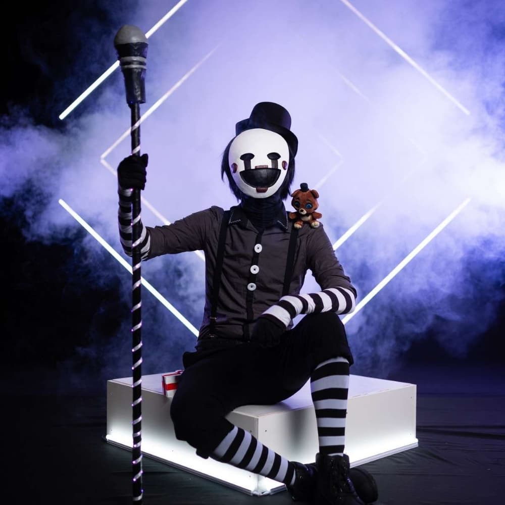 Puppets  - Five Nights at Freddy's cosplay photoshoot cover