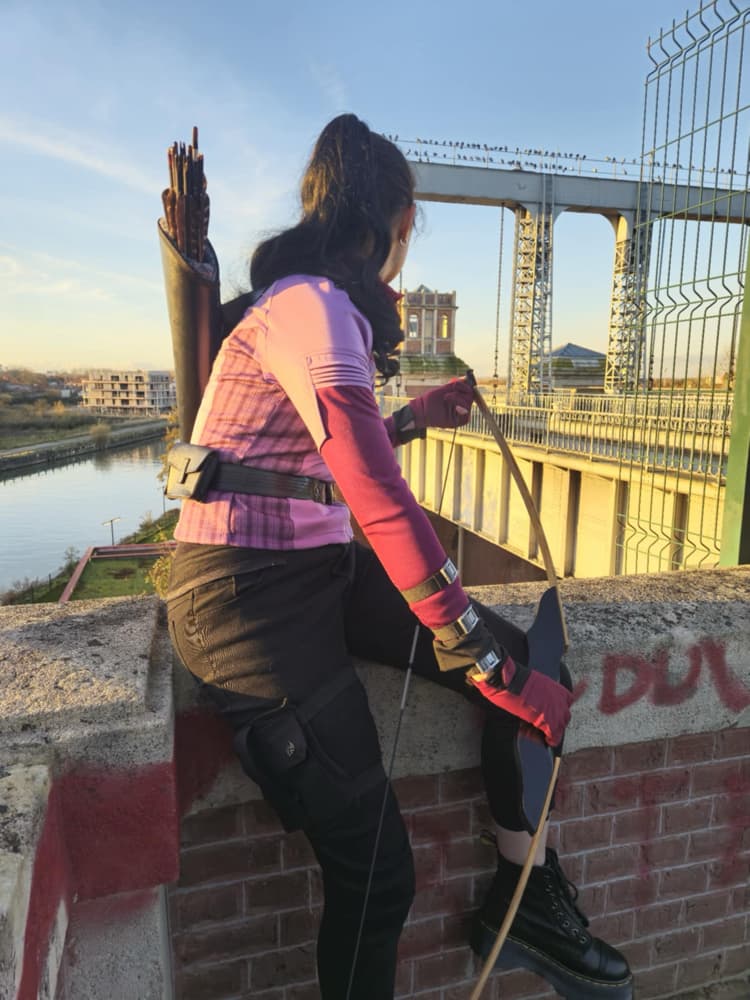 Kate Bishop  - Photo 4