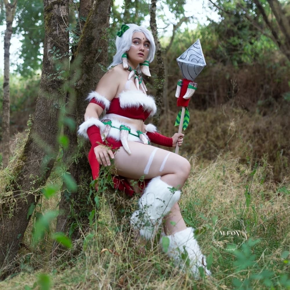 Nidalee snow bunny - Arcane cosplay photoshoot cover