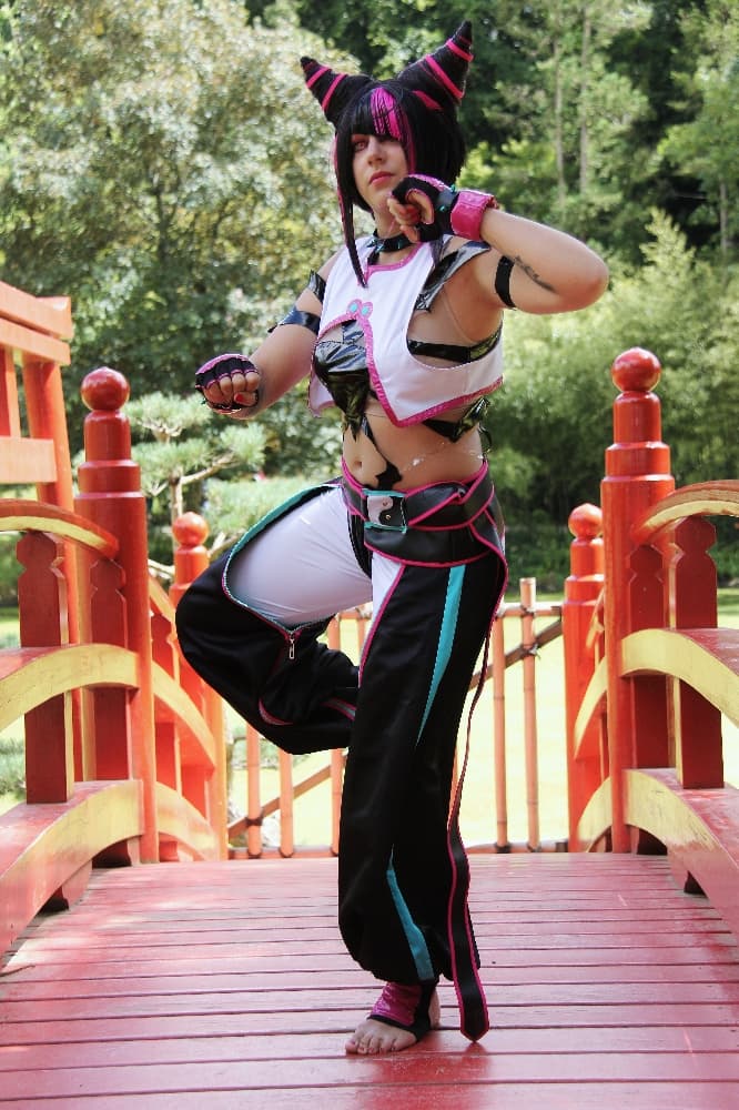 Juri han  - Photo 1