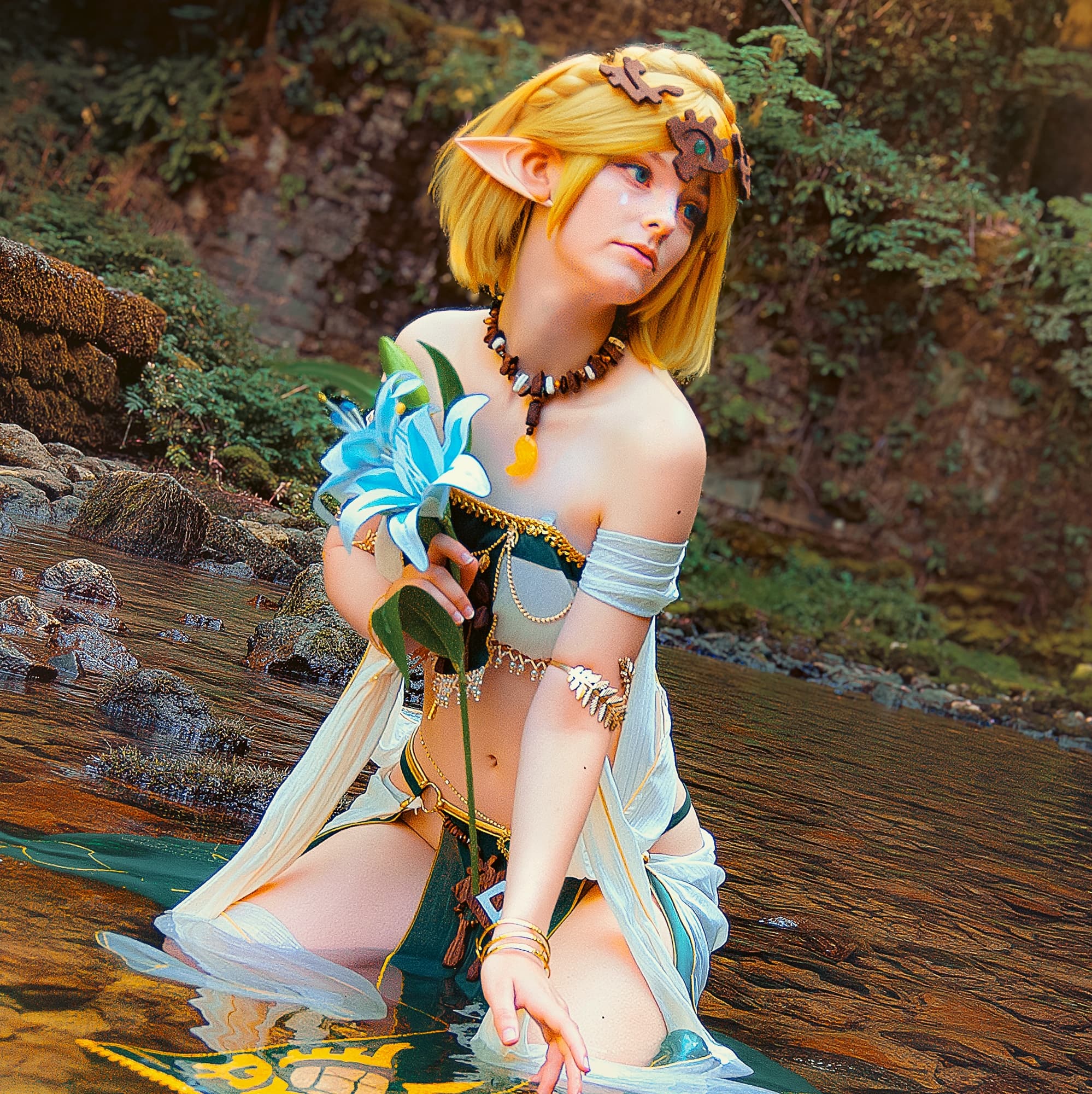 Zelda - TOTK - The Legend of Zelda cosplay photoshoot cover