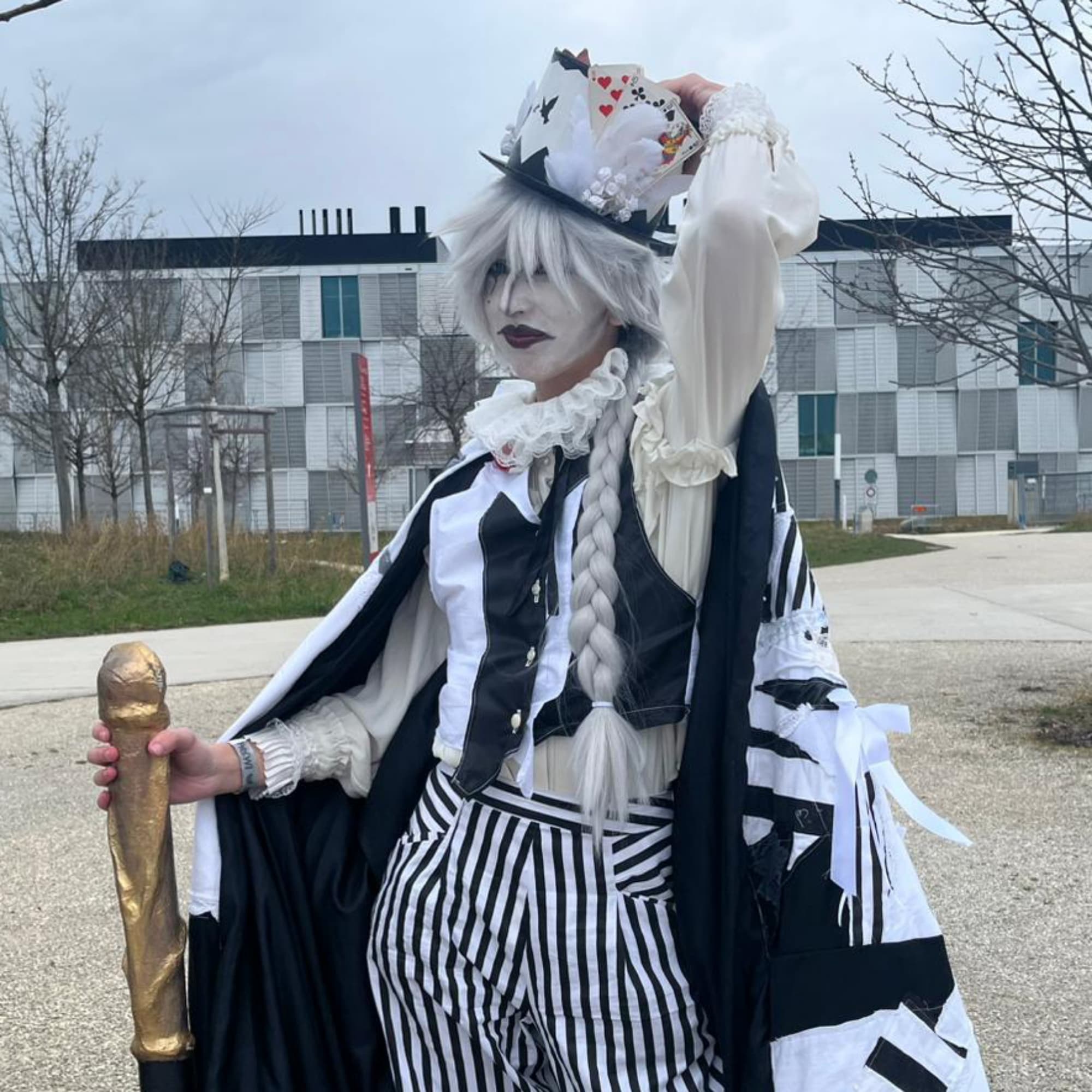 Nikolaï Japan Impact - Bungo Stray Dogs cosplay photoshoot cover