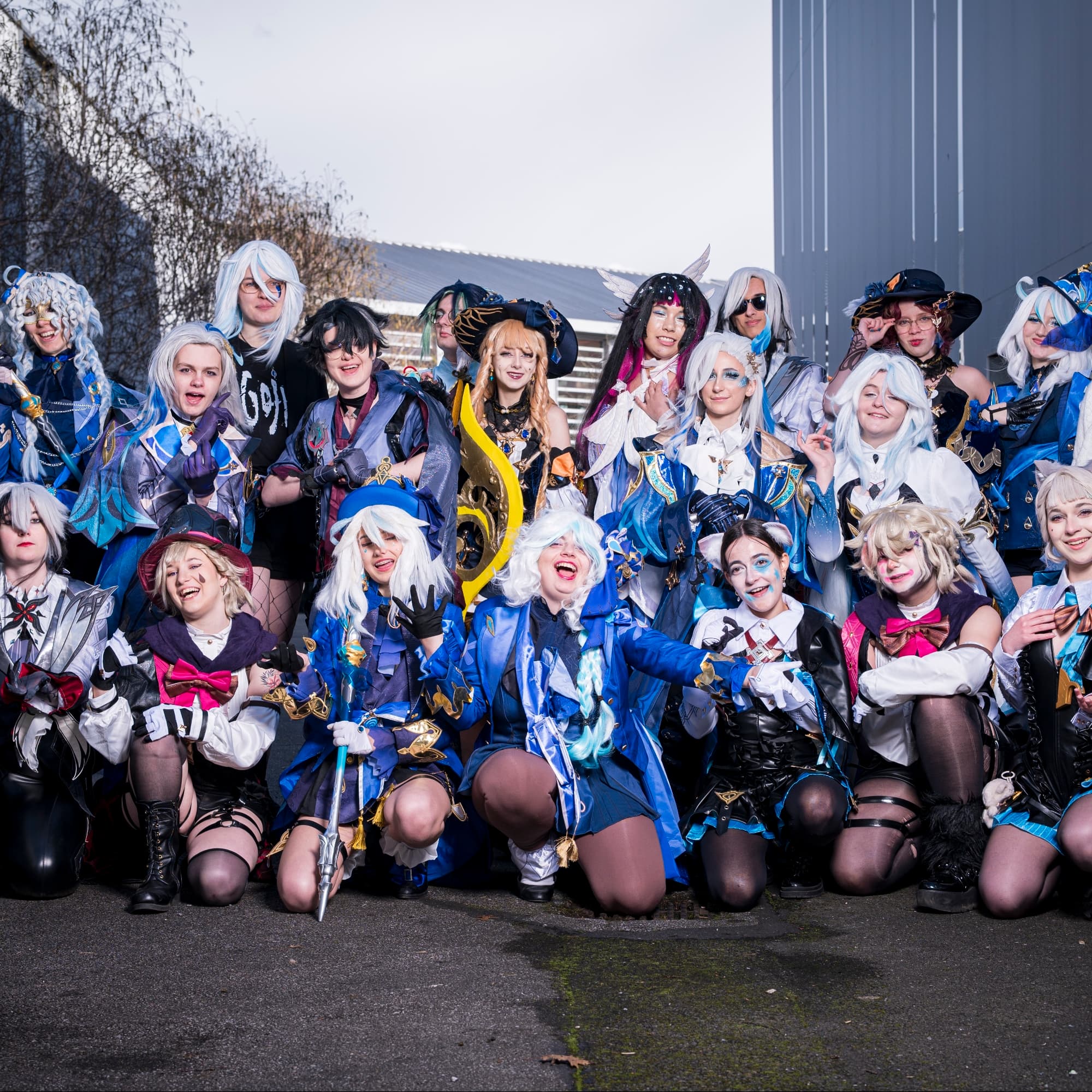 Groupe Fontaine - Genshin Impact cosplay photoshoot cover