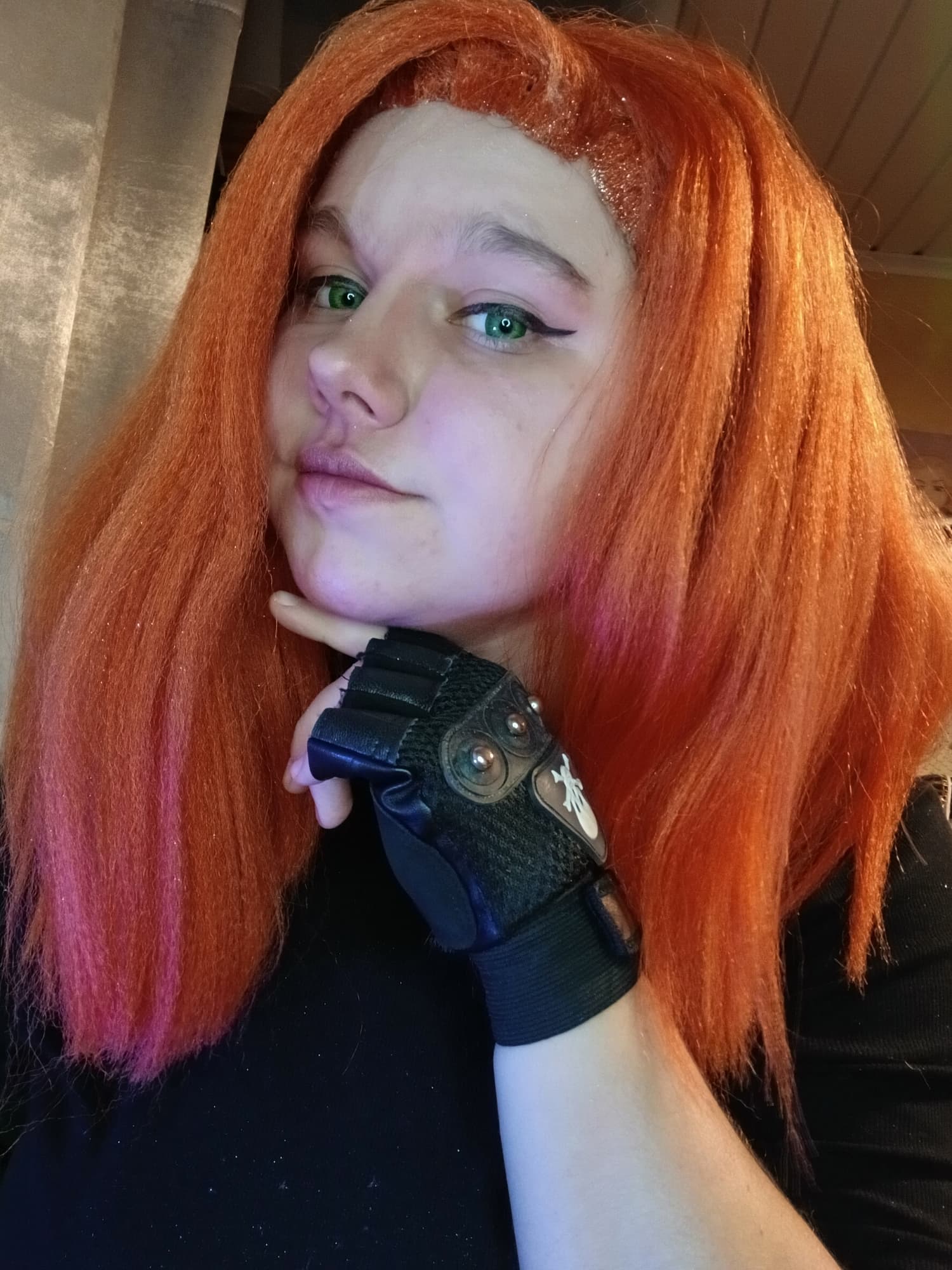 Kim at home - Photo 26