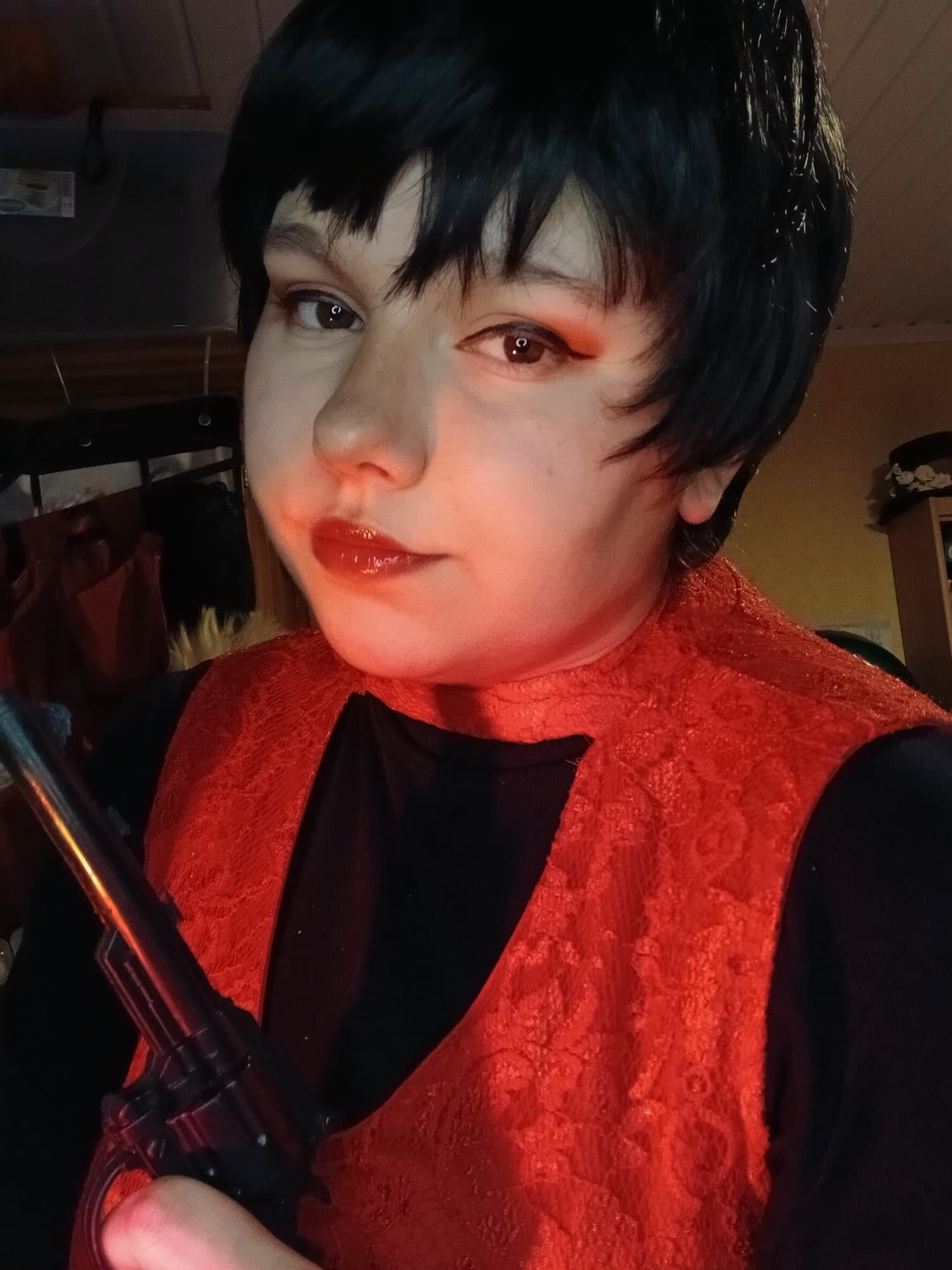 Ada wong at home - Photo 20