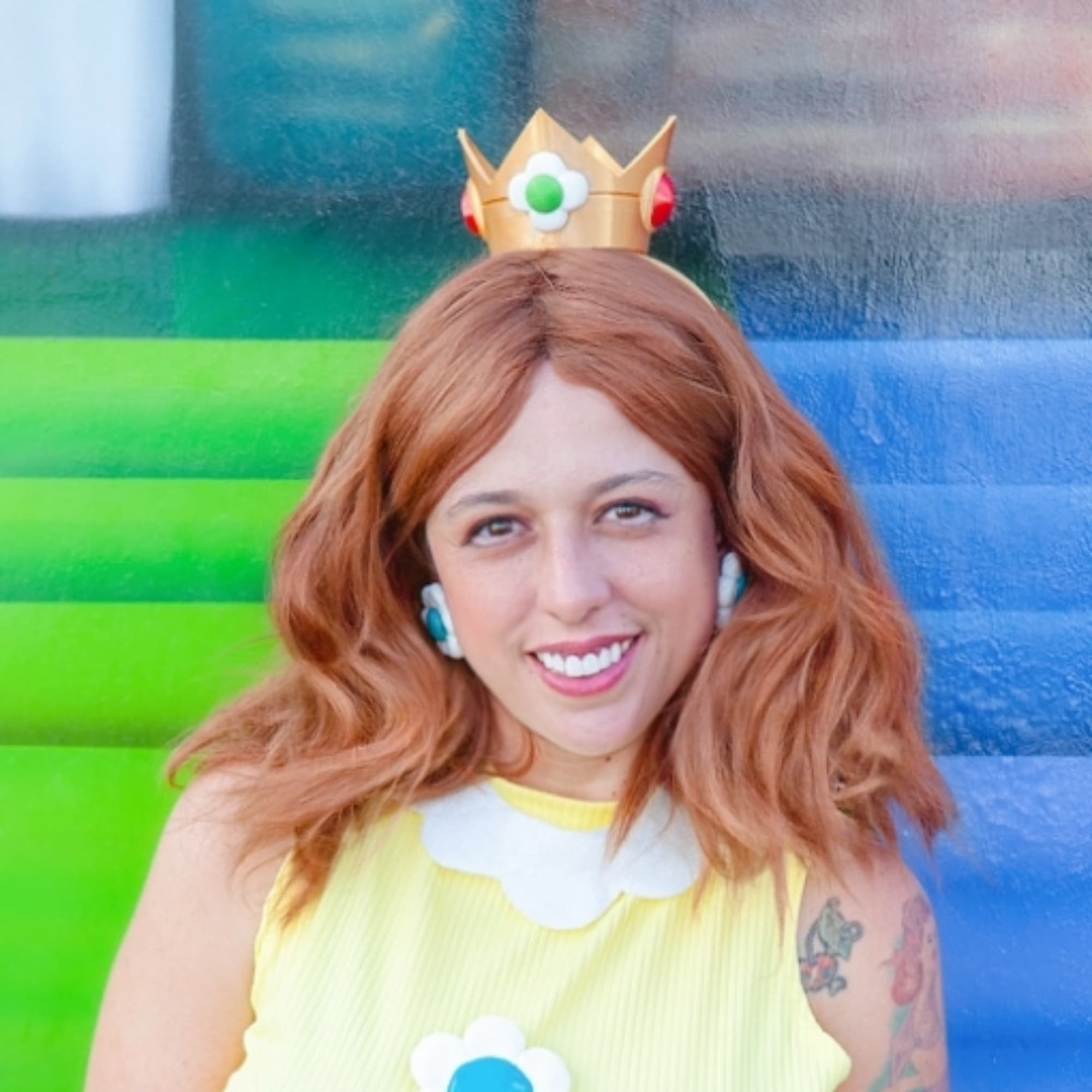 Daisy Tenis - Mario cosplay photoshoot cover